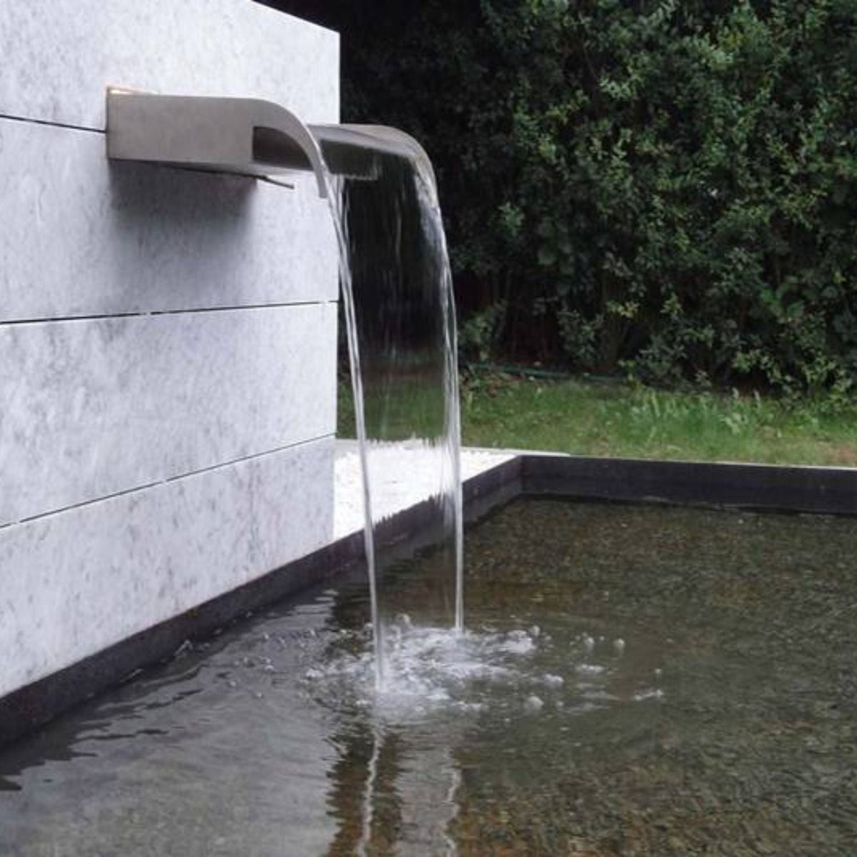 SteelArtCraft Curved Cascade Fountain – 1FT | SS304 Stainless Steel | PVD & Chrome Finish | 30×25×15 cm - STEEL ART CRAFT